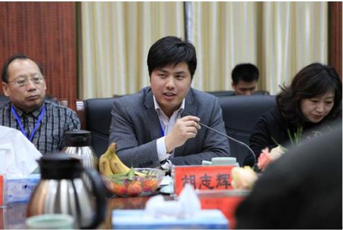 胡志輝等河南企業家代表走進“古井貢”