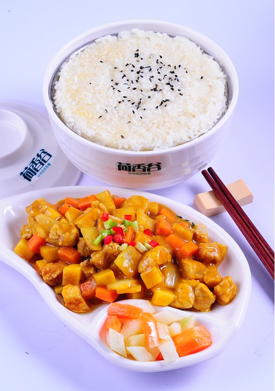 中式快餐品牌“荷香谷”即將奢華啟幕