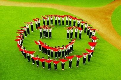 “世界微笑日”從微笑服務(wù)做起