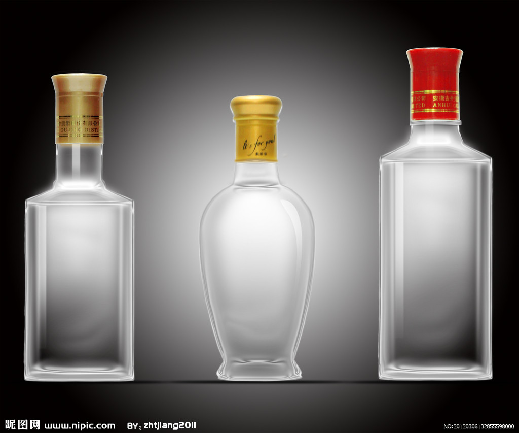 把中國白酒從政治漩渦中撈出來