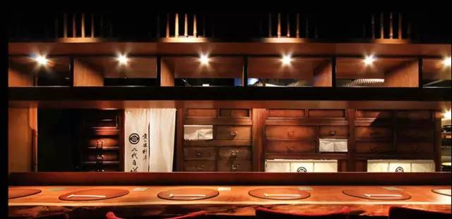 傳統(tǒng)行業(yè)：靠一個絕妙點子竟起死回生的百年米店