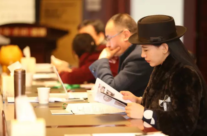 胡志輝主持群象島商學院講吧第12講-新三板專場